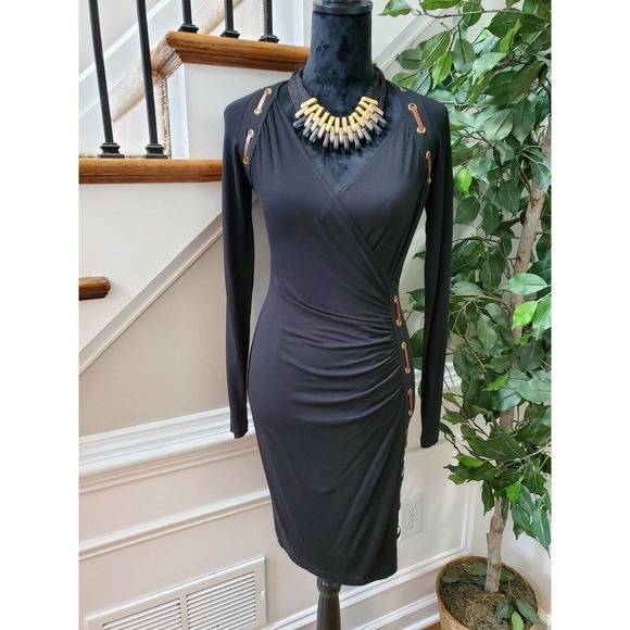 Carmen Women's Solid Black Rayon Long Sleeve V-Neck Knee Length Dress Size Small - Picture 1 of 9